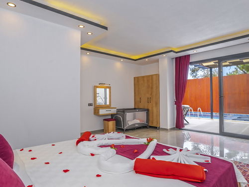  gece  -  Kasım
  | Kalkan İslamlar Muhafazakar Villa (4 Kişilik, Korunaklı Havuzlu, Jakuzili Seçenekli)